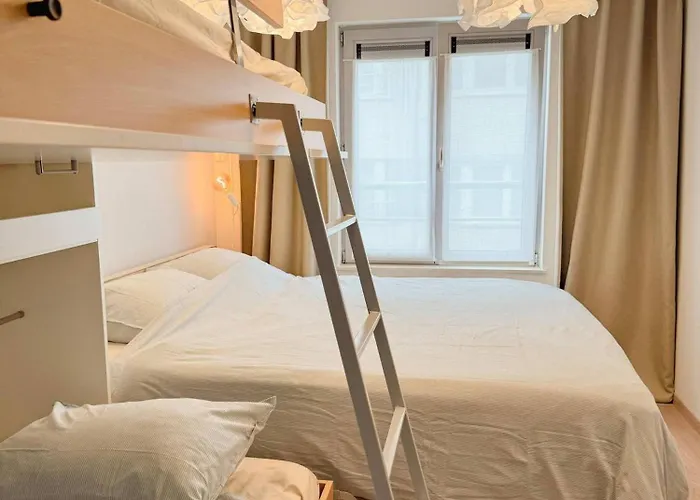 דירה Jeej- Near The *