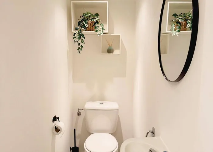 Jeej- Near The דירה